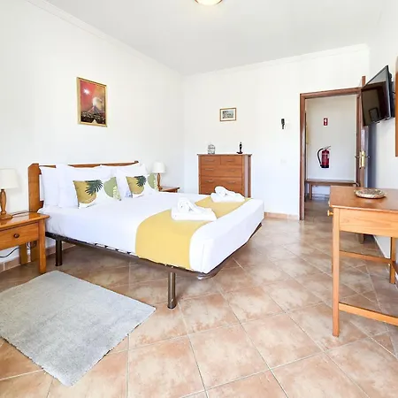 Rocha Ochre Haven Apartment *